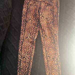 Betsey Johnson Leopard Print Leggings